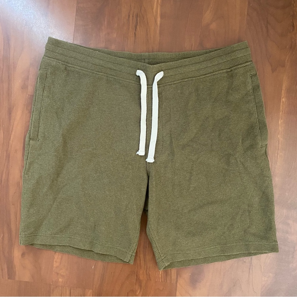 Waffle Knits Drawstring Men’s Shorts